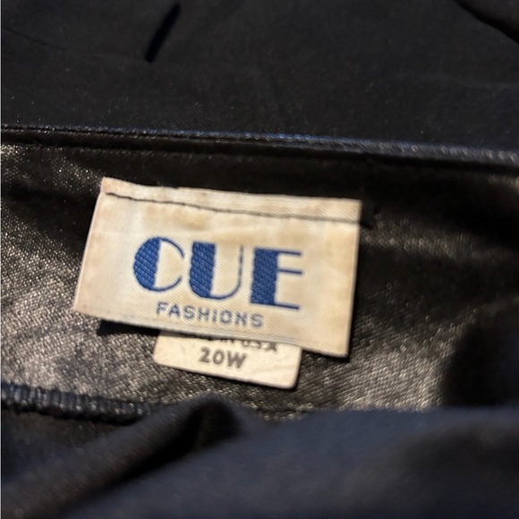Cue dress size 20w black - Picture 2 of 3